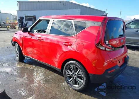 2021 Kia Soul S z USA, uszkodzony, nr VIN KNDJ23AU1M7149919